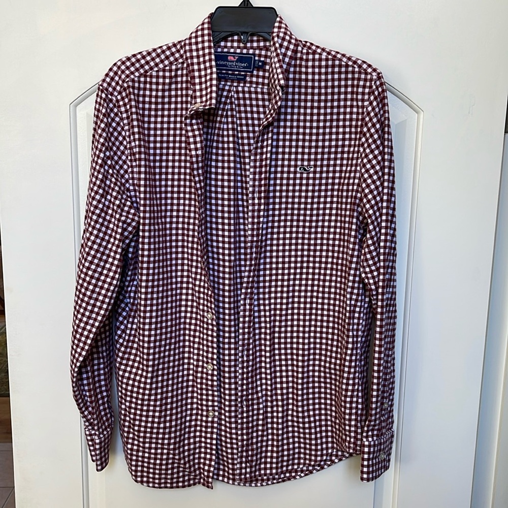 Vineyard Vines, men’s button-down shirt, size medium